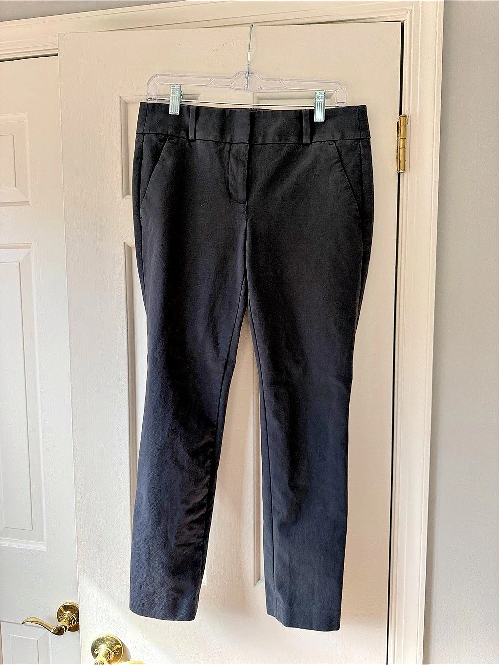 LOFT Marisa Skinny Pants in Black Size 6 Like New